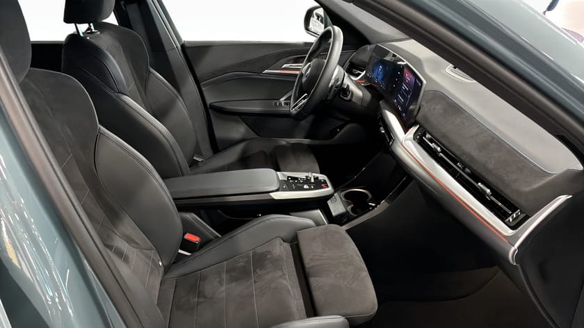 Bild 3 av BMW X1 xDrive25e