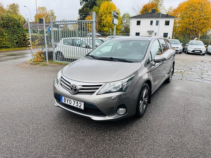 Bild 2 av Toyota Avensis Kombi