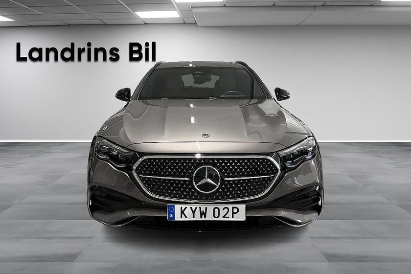 Bild 2 av Mercedes-Benz E 300 de 4MATIC T
