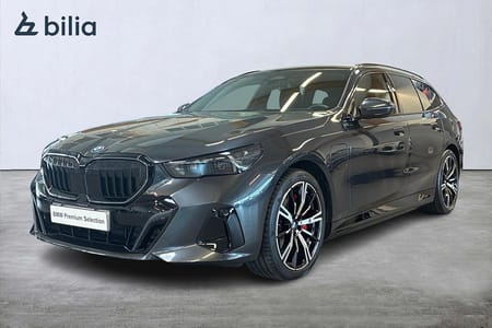 BMW 550e xDrive Touring