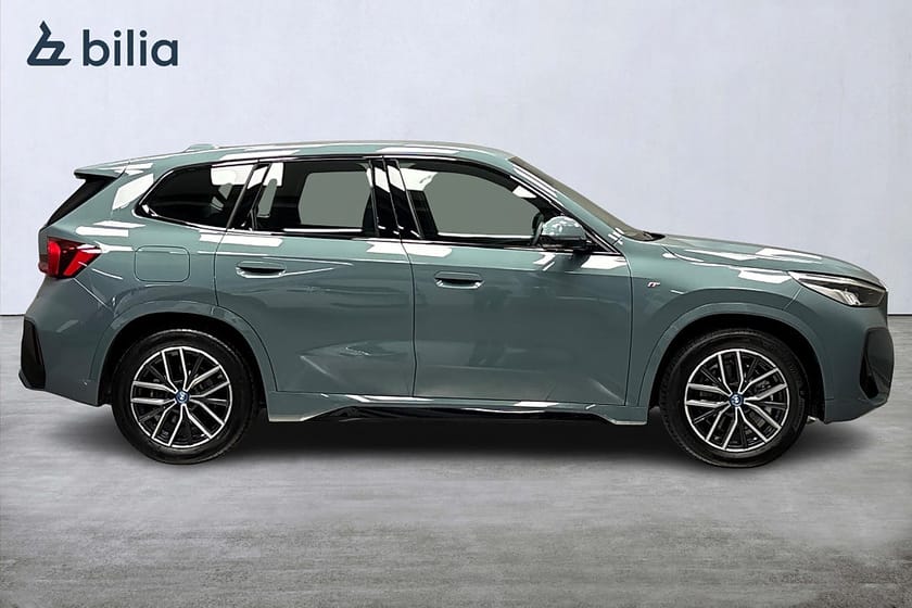 Bild 2 av BMW iX1 xDrive30