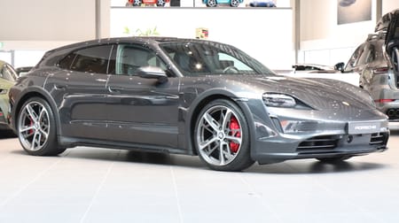 Porsche Taycan 4S Cross Turismo