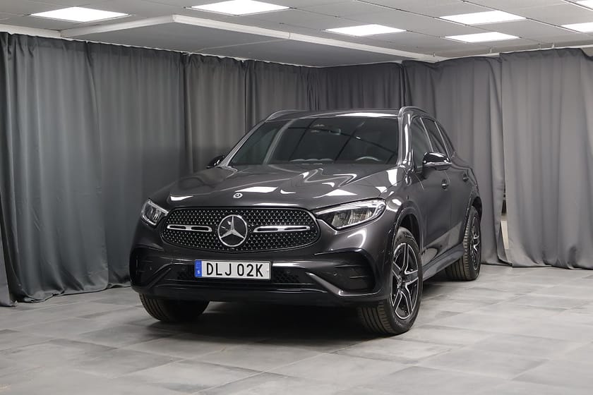 Bild 1 av Mercedes-Benz GLC 300 e 4MATIC