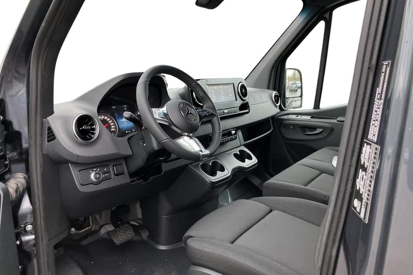 Bild 5 av Mercedes-Benz Sprinter 317 CDI RWD Panel Van