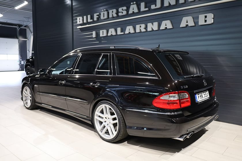 Bild 4 av Mercedes-Benz E 63 T AMG