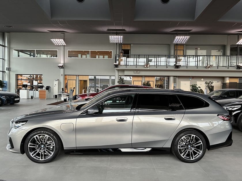 Bild 3 av BMW 530e xDrive Touring