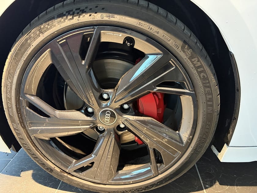 Bild 5 av Audi A6 Avant e-tron quattro