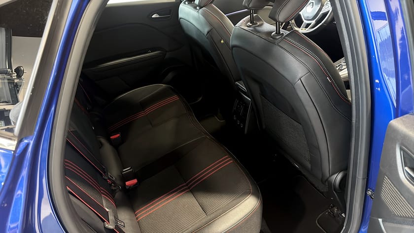 Bild 5 av Renault Captur E-TECH Plugin-Hybrid 160
