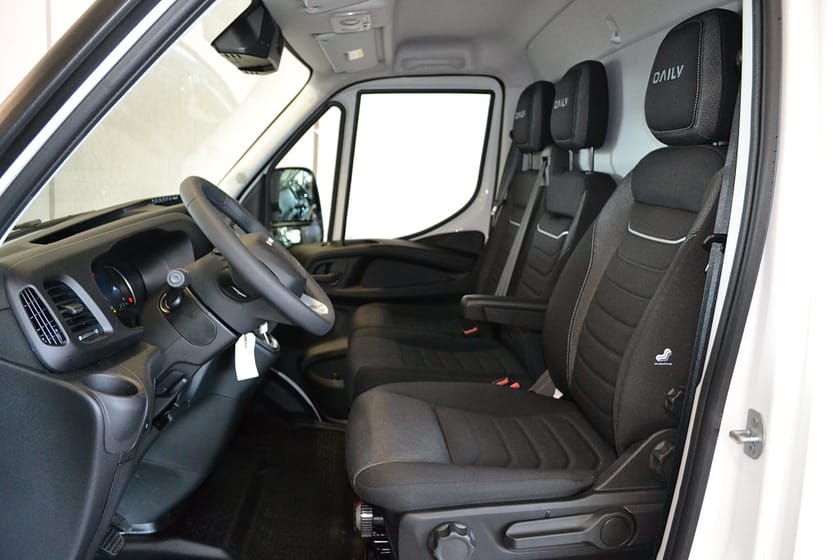 Bild 4 av Iveco Daily 35-160 Van