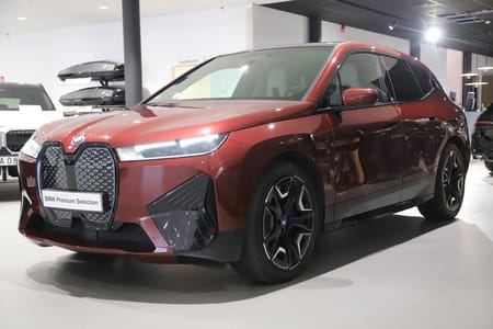 BMW iX xDrive40
