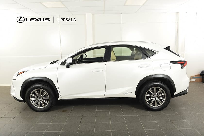 Bild 3 av Lexus NX 300h AWD