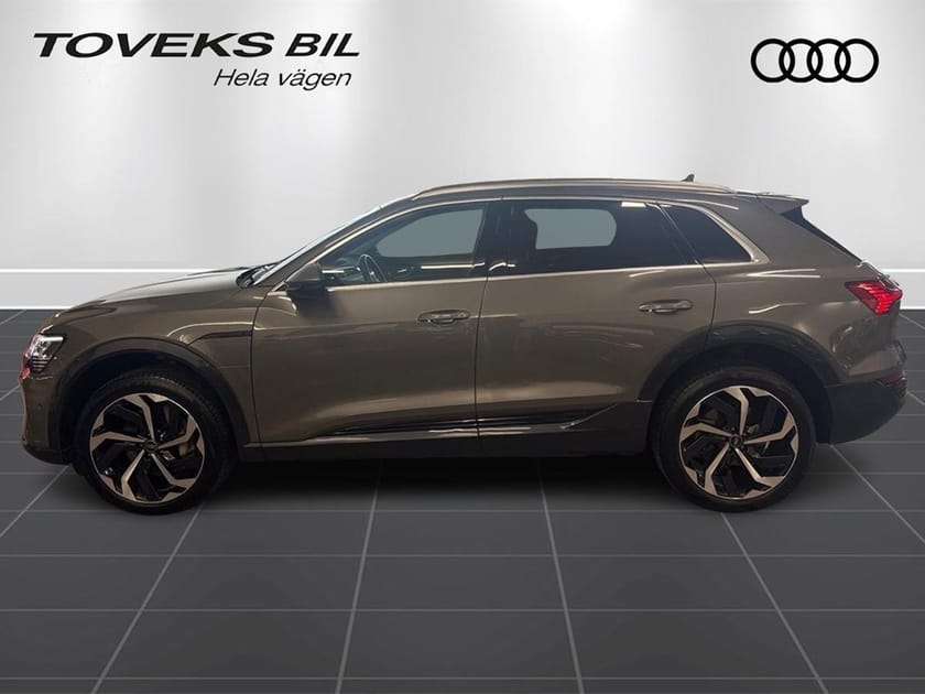Bild 5 av Audi Q8 55 e-tron quattro