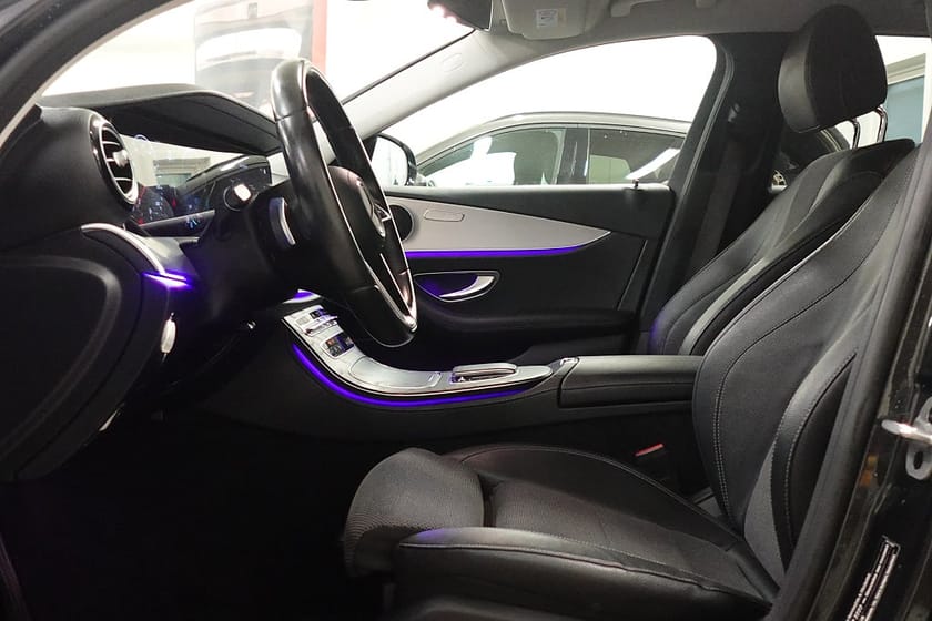 Bild 3 av Mercedes-Benz E 300 T de 4MATIC