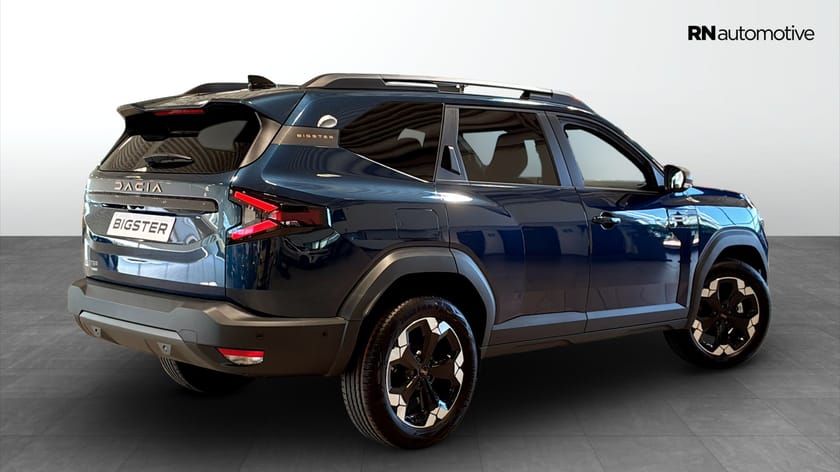 Bild 2 av Dacia Bigster Hybrid 155