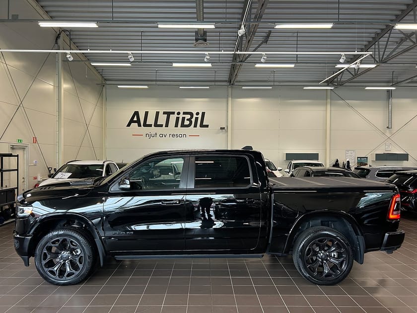 Bild 4 av RAM 1500 Crew Cab