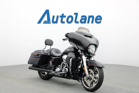 Harley-Davidson Street Glide Special