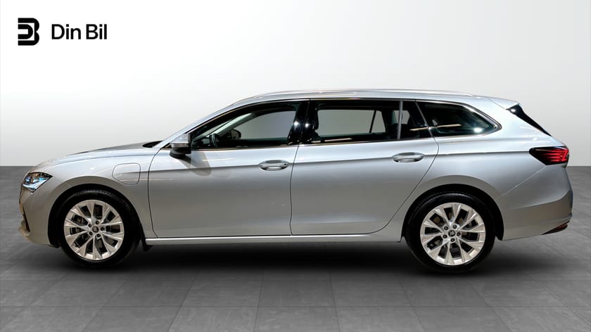 Bild 2 av Škoda Superb iV Kombi