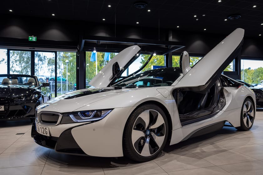 Bild 1 av BMW i8