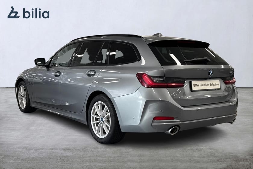 Bild 2 av BMW 330e Touring