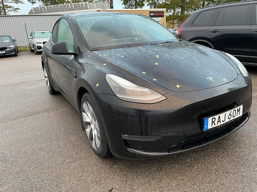 Bild 2 av Tesla Model Y Long Range AWD