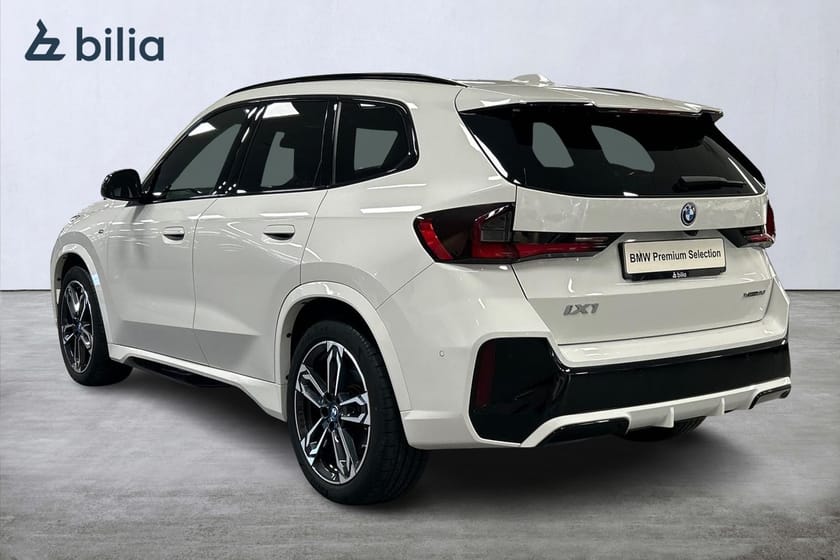 Bild 2 av BMW iX1 xDrive30
