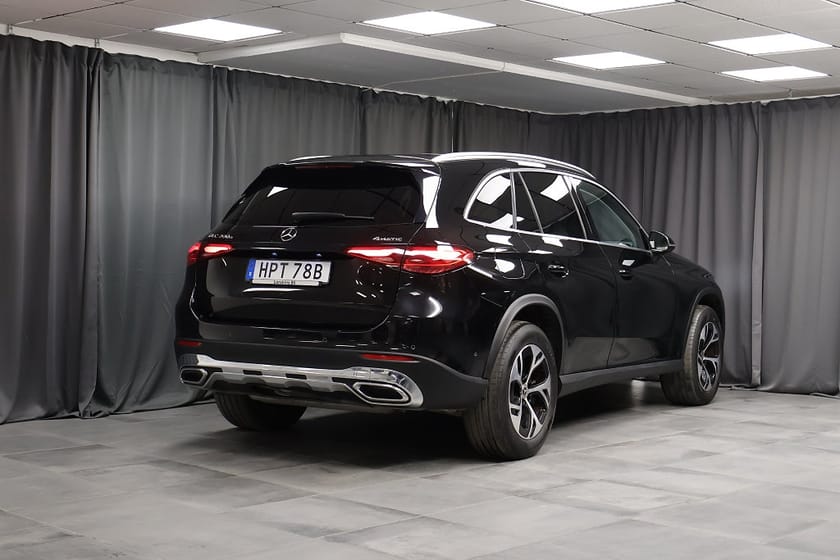 Bild 2 av Mercedes-Benz GLC 300 e 4MATIC