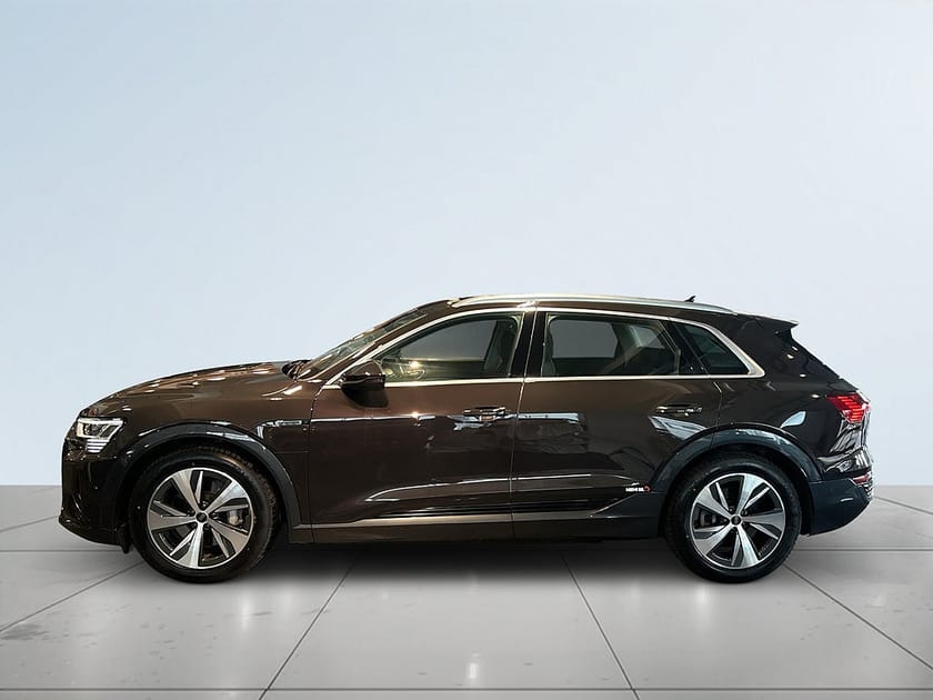 Bild 4 av Audi Q8 55 e-tron quattro