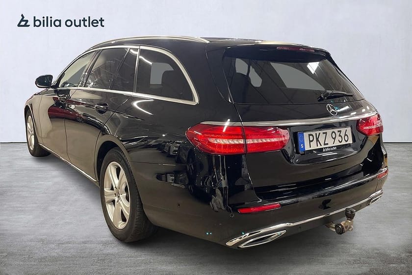 Bild 3 av Mercedes-Benz E 220 T d 4MATIC