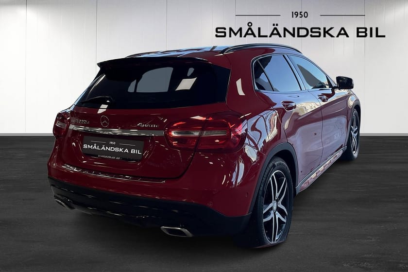 Bild 4 av Mercedes-Benz GLA 220 d 4MATIC