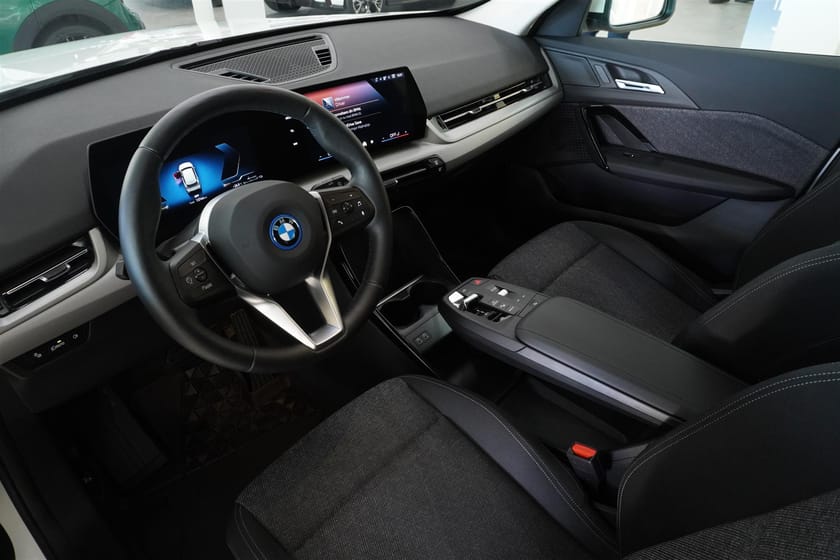 Bild 2 av BMW X1 xDrive25e