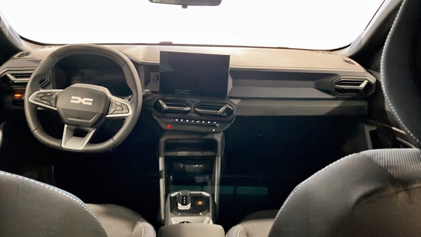 Bild 4 av Dacia Duster hybrid-G 150 4x4