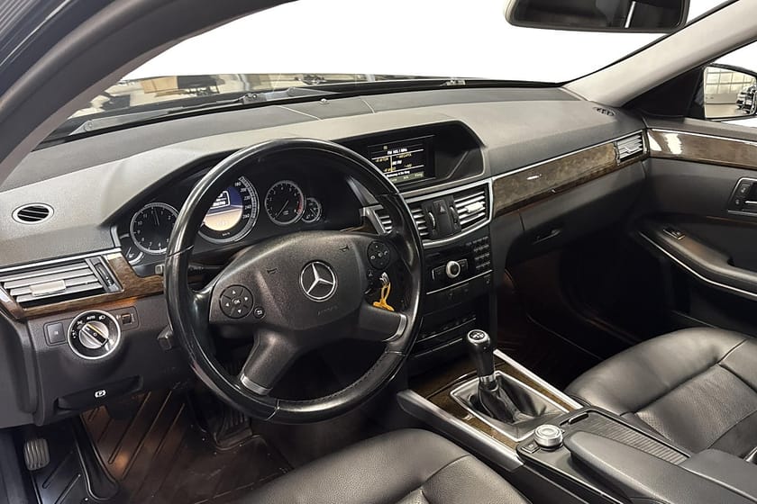 Bild 5 av Mercedes-Benz E 200 BE