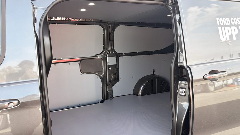 Bild 5 av Ford Transit Custom 320 Plug-in Hybrid