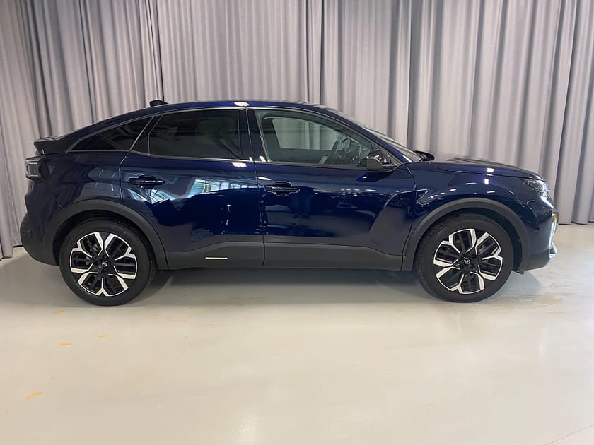 Bild 3 av Citroën C4 Hybrid 145