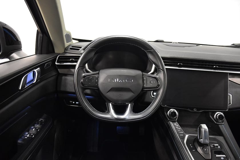 Bild 2 av Lynk & Co 01 PHEV