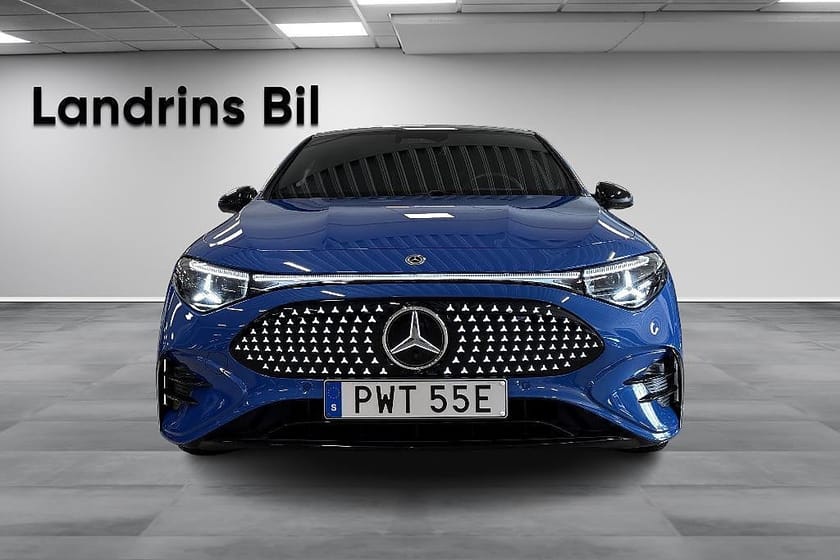 Bild 2 av Mercedes-Benz CLA 350 4MATIC