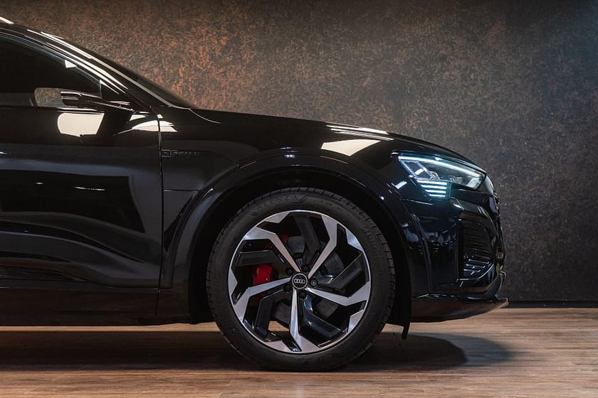 Bild 5 av Audi Q8 Sportback 55 e-tron quattro