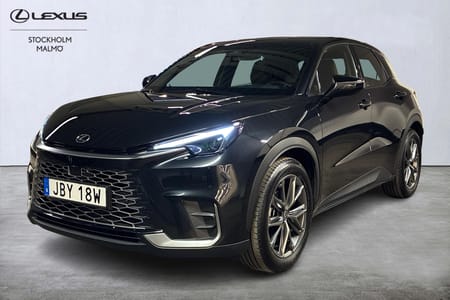 Lexus LBX