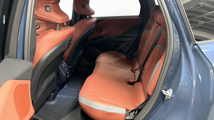 Bild 5 av BMW iX3 50 xDrive