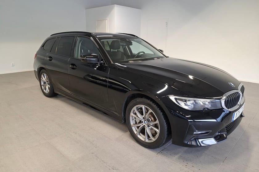 Bild 3 av BMW 330e Touring