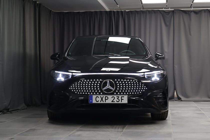 Bild 3 av Mercedes-Benz CLA 250+