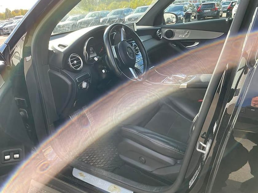 Bild 5 av Mercedes-Benz GLC 220 d 4MATIC