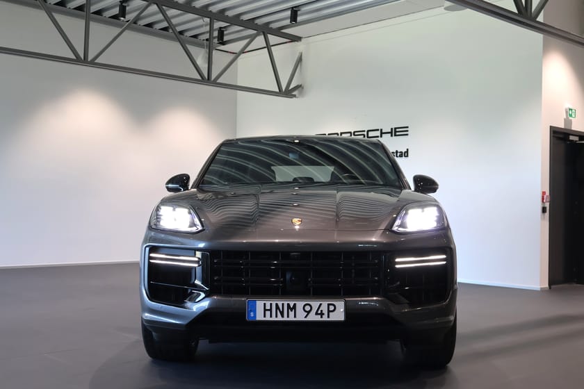 Bild 2 av Porsche Cayenne Turbo E-Hybrid Coupé