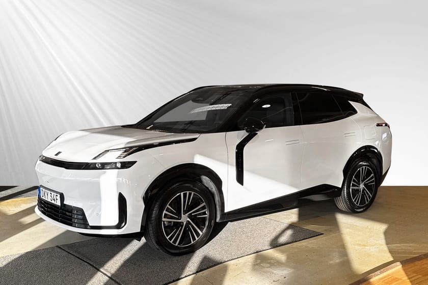 Bild 1 av Lynk & Co 08 PHEV