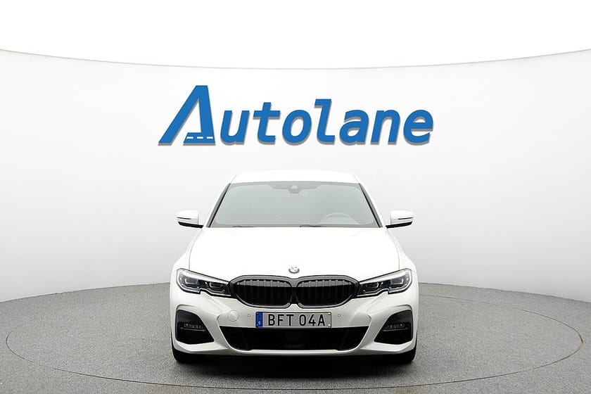 Bild 3 av BMW 320i Sedan