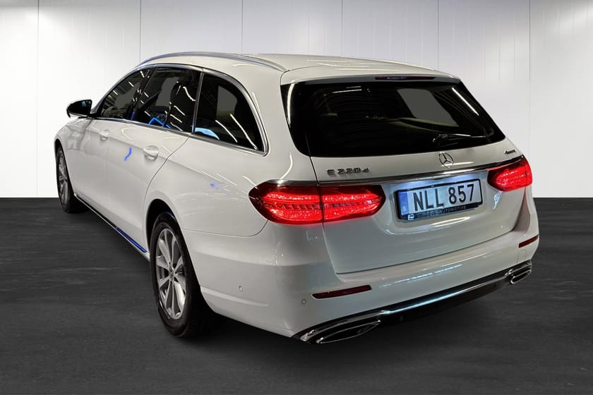 Bild 4 av Mercedes-Benz E 220 T d 4MATIC