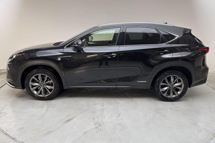 Bild 2 av Lexus NX 300h AWD