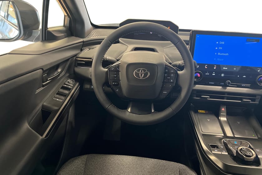 Bild 3 av Toyota bZ4X