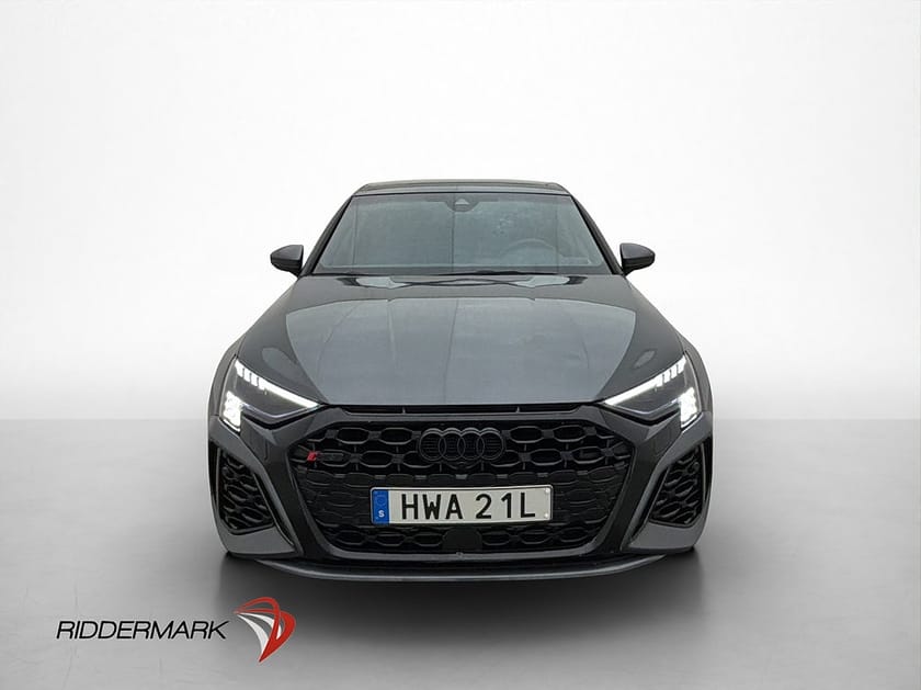Bild 2 av Audi RS 3 Sedan