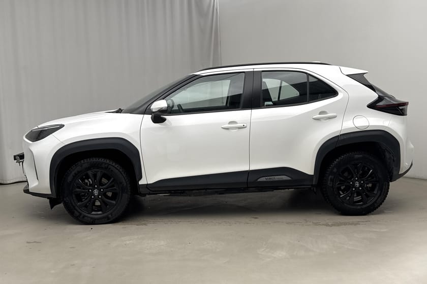 Bild 2 av Toyota Yaris Cross Hybrid AWD-i